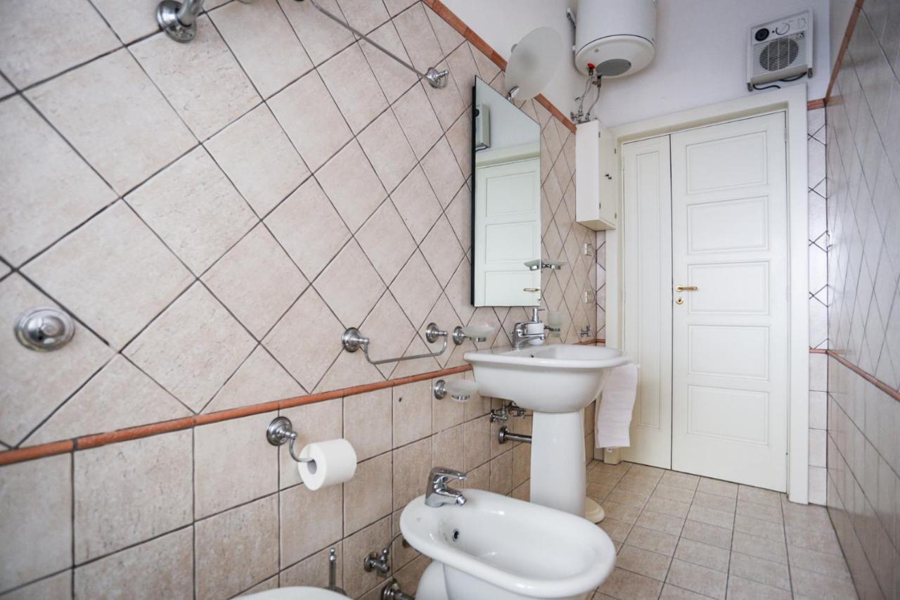 Marconi 7- City Centre Apartment Sit Лечче Екстер'єр фото